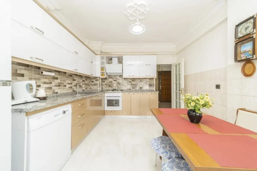Анталья: Central and Pleasant Flat in Muratpasa