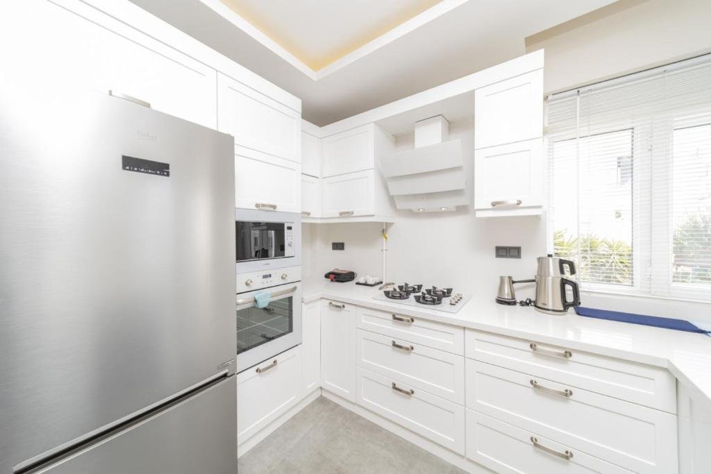 Анталья: Delightful Flat With Shared Pool in Konyaalti