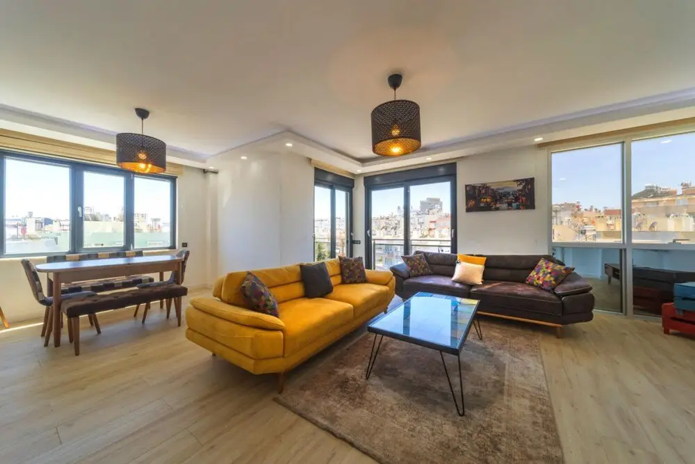 Анталья: Lovely Duplex Flat Near Beach in Muratpasa