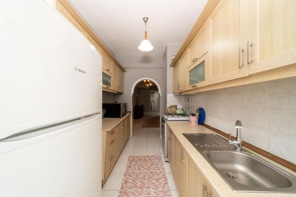 Анталья: Colorful Flat Close to the Coast in Muratpasa