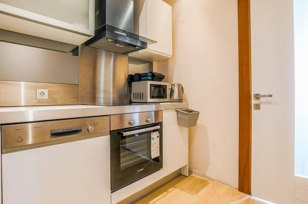Стамбул: Fully Furnished Flat With Security in Atasehir