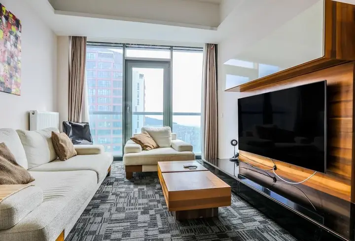 Стамбул: Fully Furnished Flat With Security in Atasehir