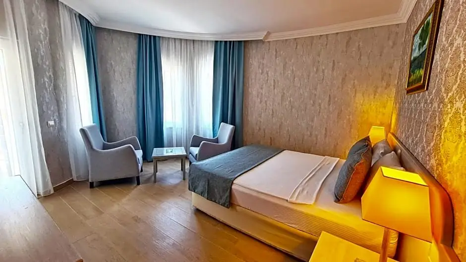 Даламан: X Life Hotel Sarıgerme 18 - Adult Hotel