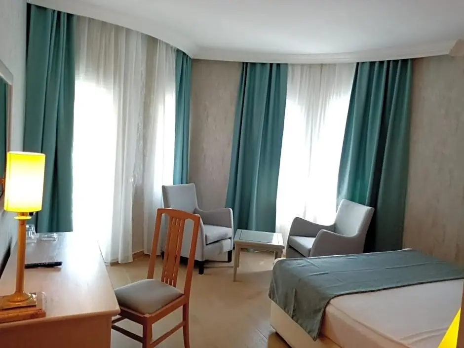 Даламан: X Life Hotel Sarıgerme 18 - Adult Hotel