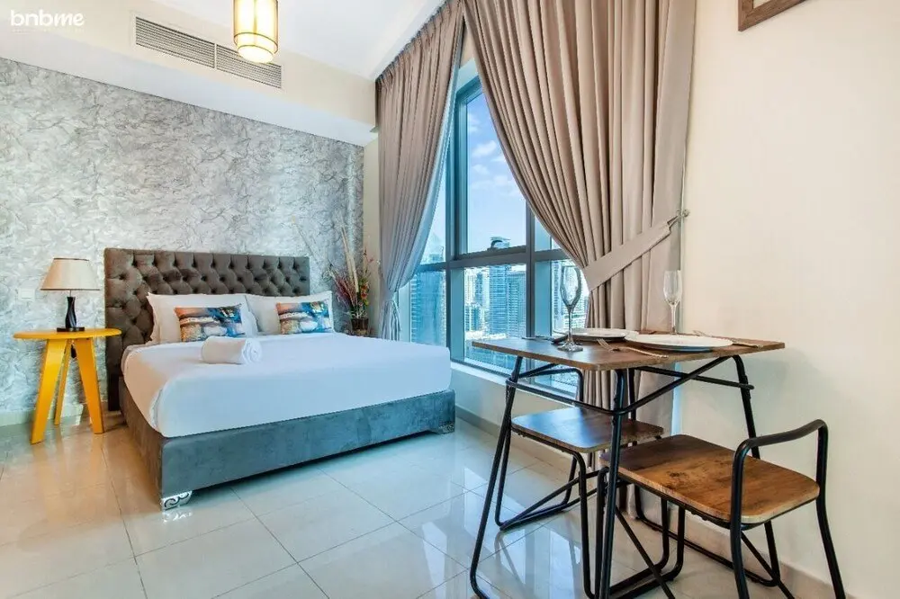 Дубай: Trendy Studio in the of the Marina Bnbme Homes