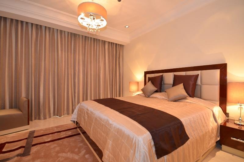 Дубай: Luton Vacation Homes - Grandeur Residences, Palm Jumeirah