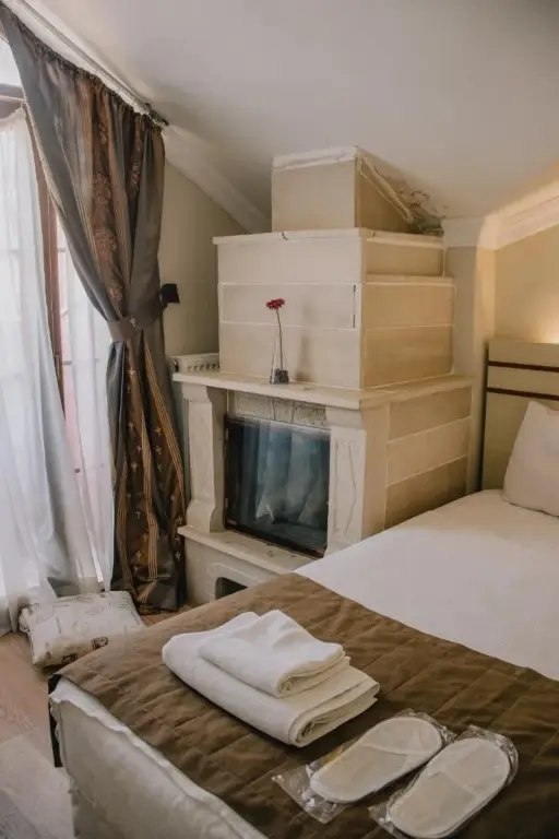 Сайл: Ayisigi Hotel