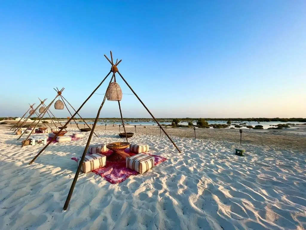 Абу-Даби: Pura Eco Retreat Jubail Island Abu Dhabi