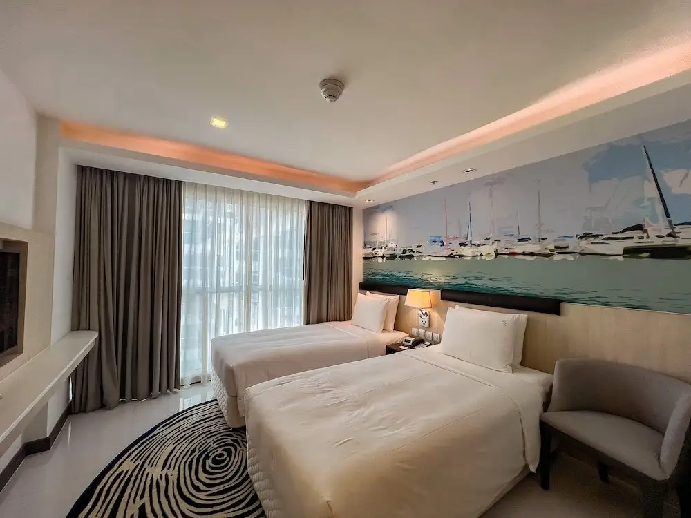 Паттайя: Holiday Inn Express Pattaya Central