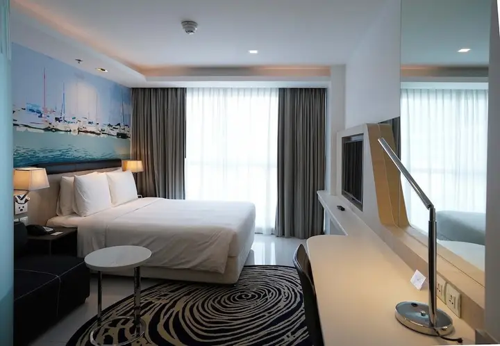 Паттайя: Holiday Inn Express Pattaya Central