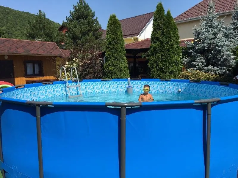 Архипо-Осиповка: База отдыха Рыжий Ап + на Морской
