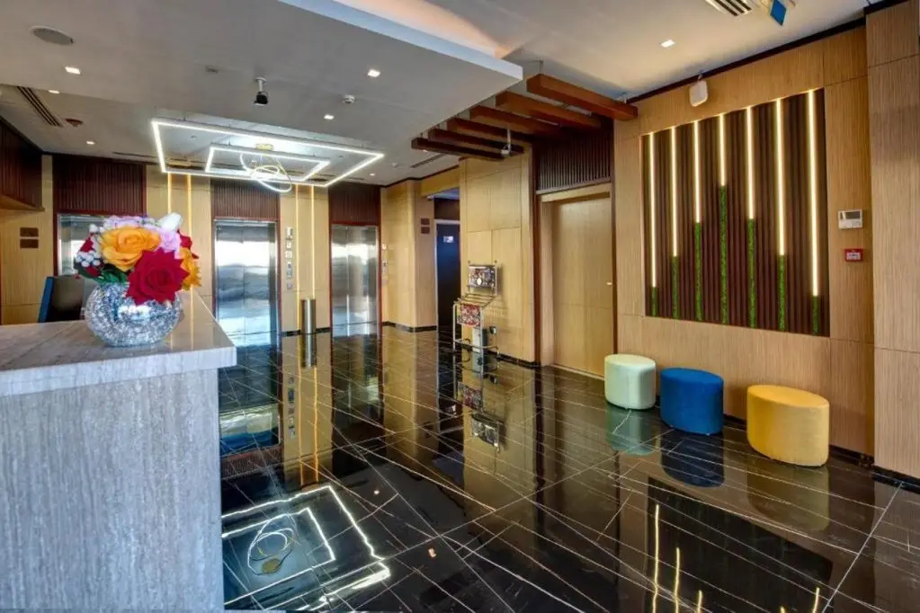 Дубай: Wescott Hotel