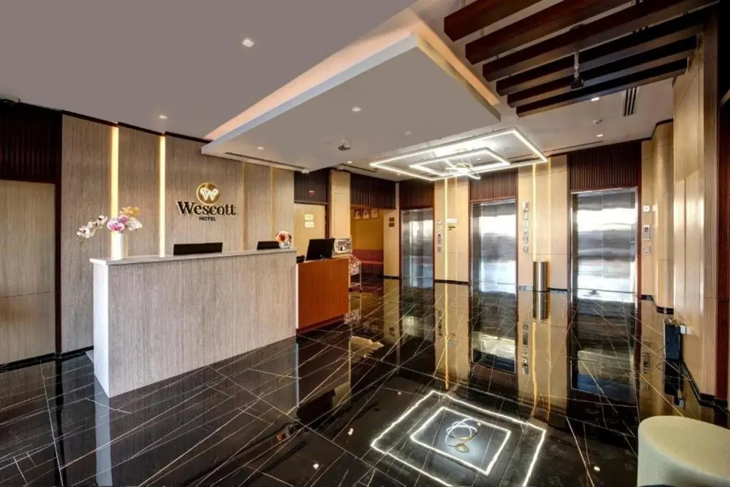 Дубай: Wescott Hotel