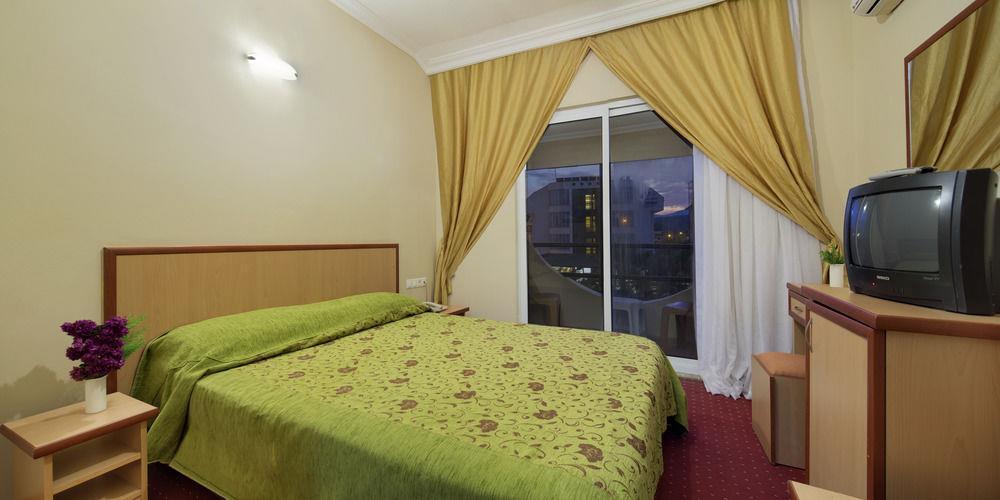 Чамьюва: Rizzi Hotel