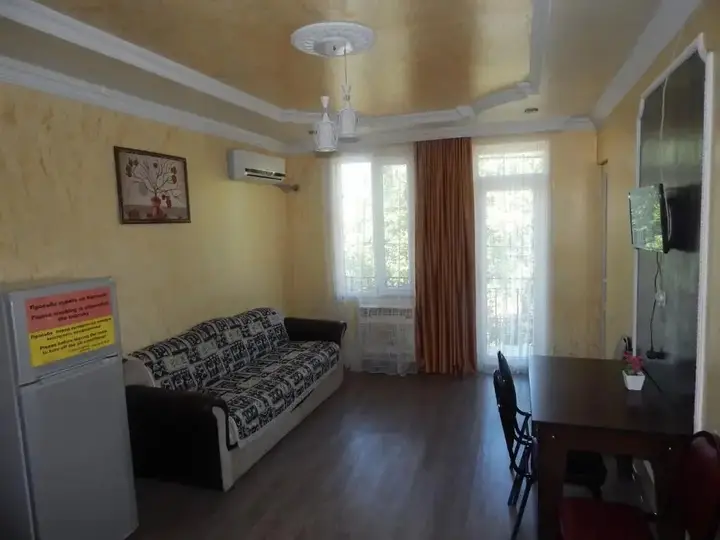 Батуми: ApartHotel My Home