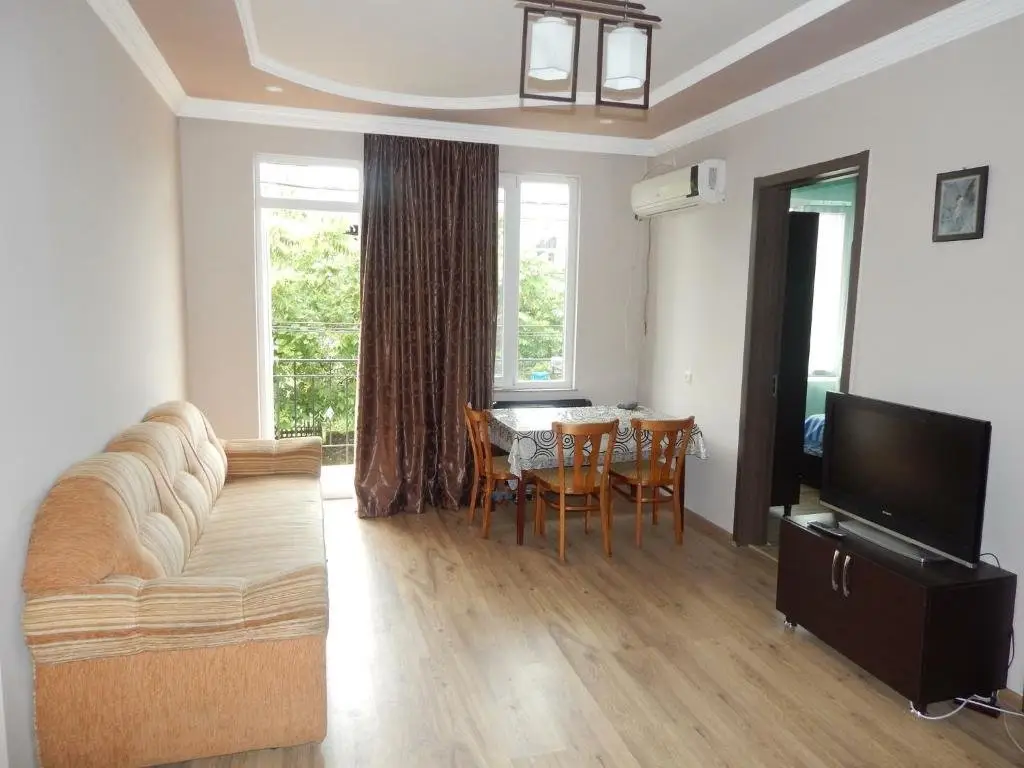 Батуми: ApartHotel My Home