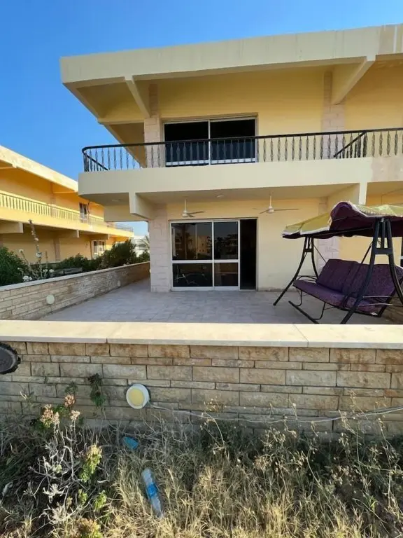 Атаках: La sirena villa el soukhna