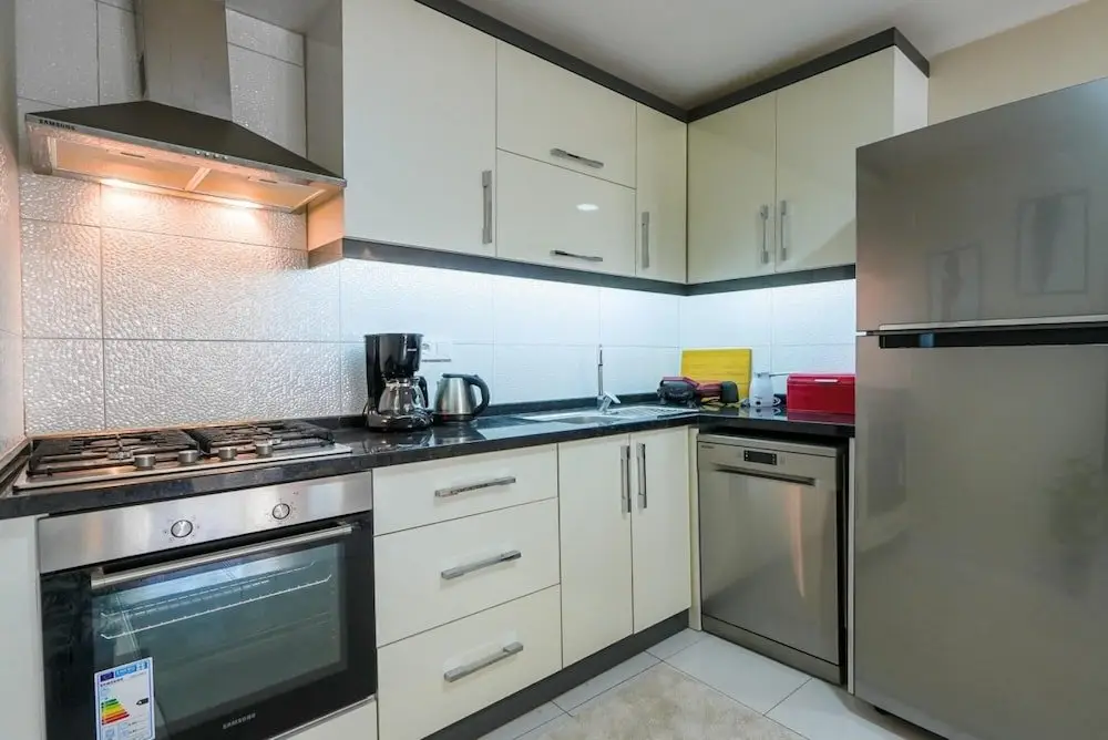 Missafir Modern Flat Near Hadrian s Gate — фото 1