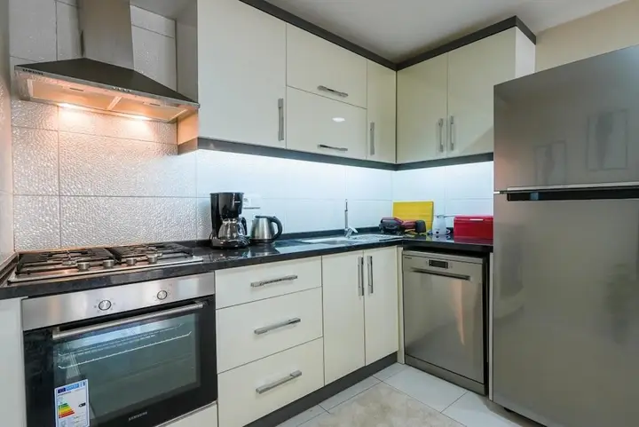 Анталья: Missafir Modern Flat Near Hadrian s Gate