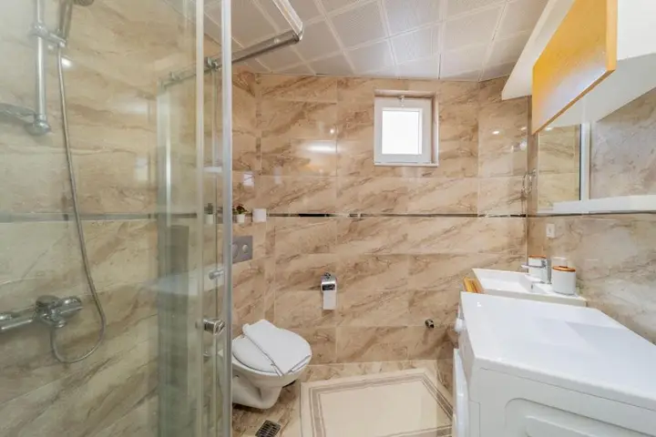 Анталья: Convenient Flat With Balcony in Konyaalti
