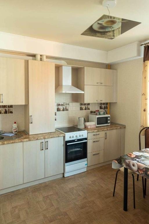 Астрахань: Apartment TwoPillows Savushkina, 6/7