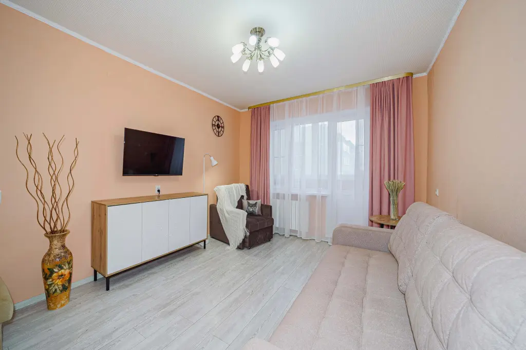 Екатеринбург: Апартаменты Абриго  Репина 88