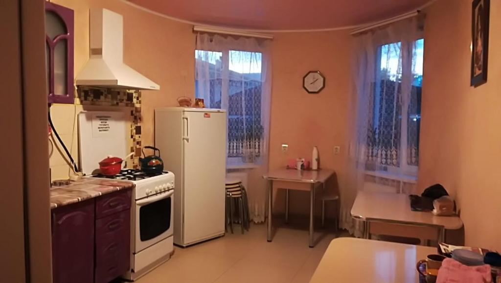 Витязево: Guest House on Novorossiyskaya 84