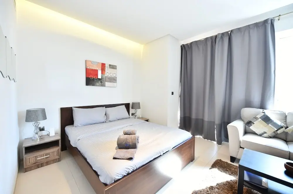 Дубай: Yrw - Spacious studio in Dubai Marina
