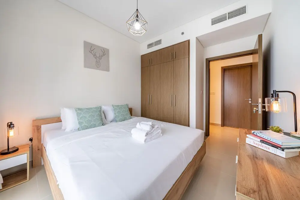 Дубай: Stunning Beachfront Apt. With Balcony Marina