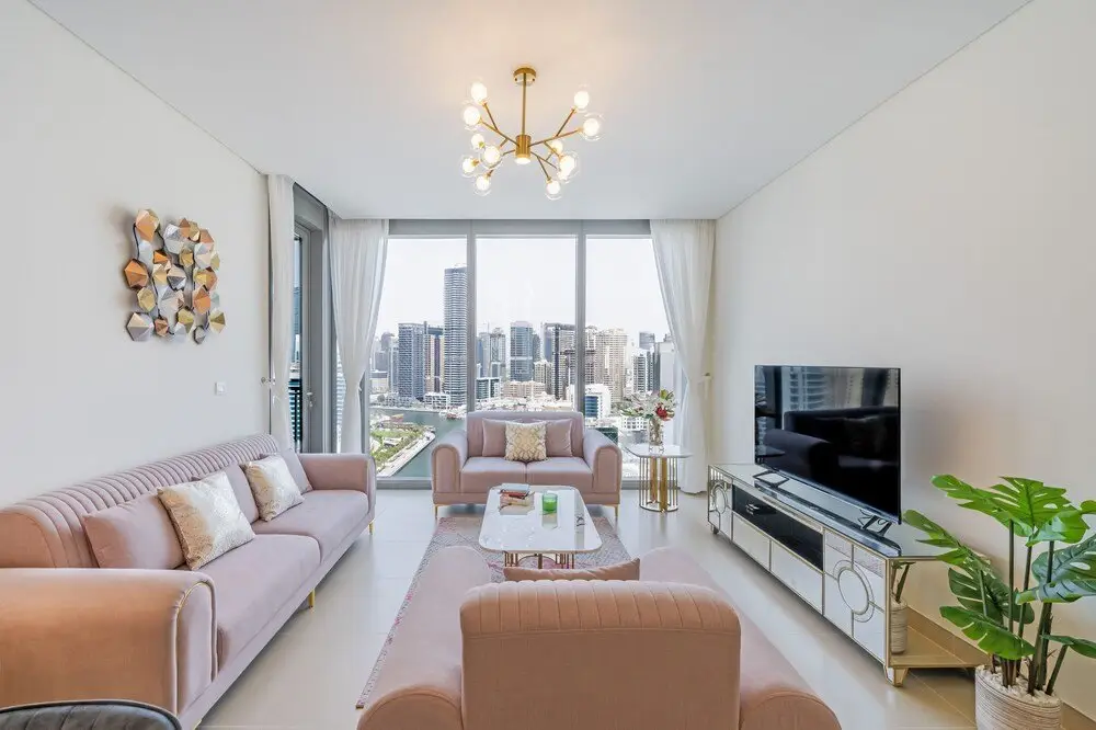 Дубай: Stunning Beachfront Apt. With Balcony Marina