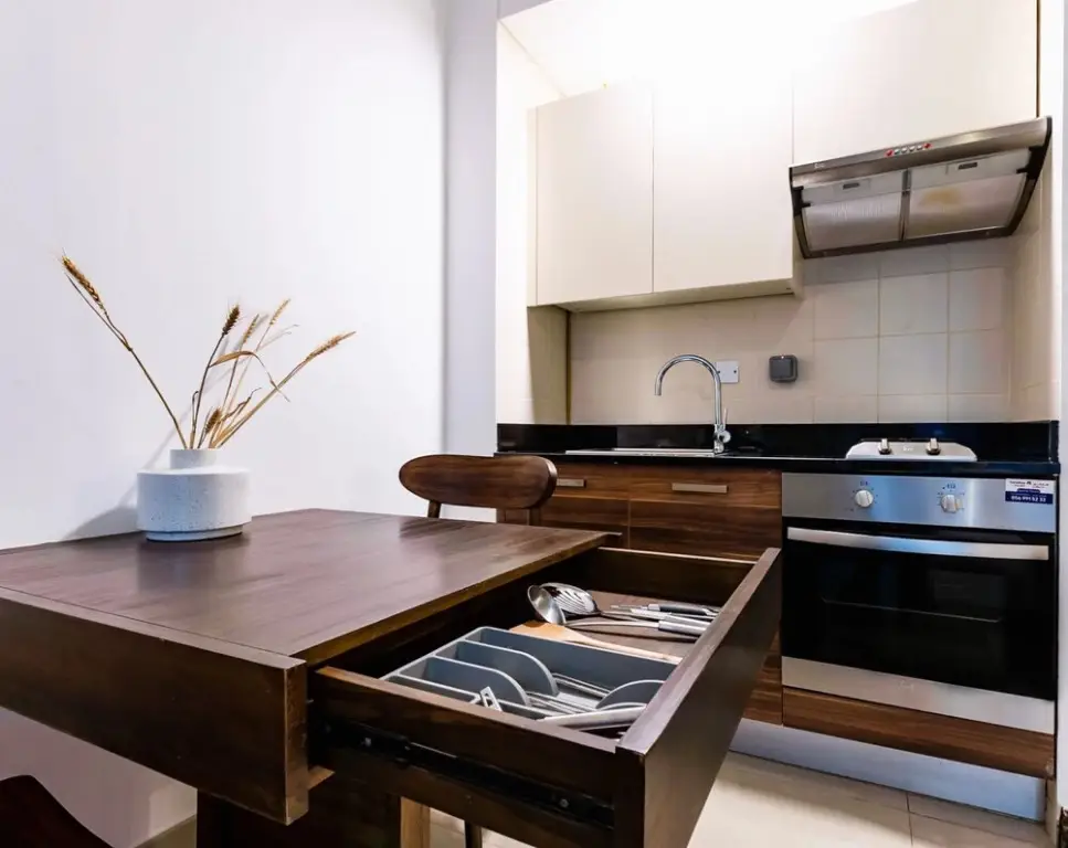 Дубай: Stylish Studio Apartment-Sparkle Towers