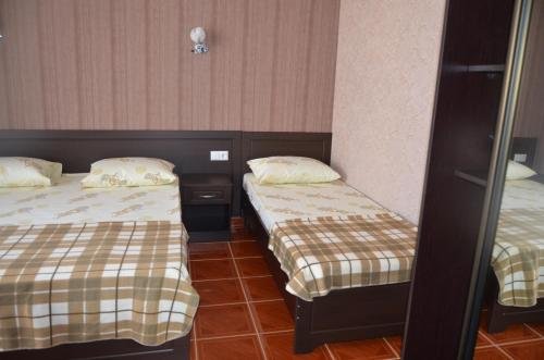 Витязево: Guest House Sovinion