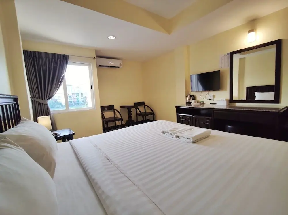 Паттайя: The ChanThong Hotel Pattaya