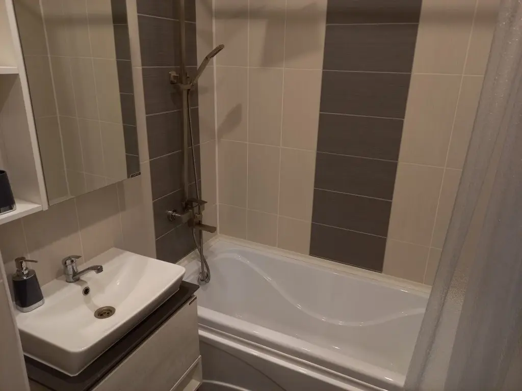 Екатеринбург: Апартаменты Traveller's Place