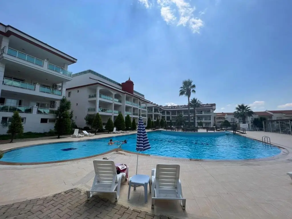 Акбук: Modern Flat With Shared Pool and Sauna in Didim