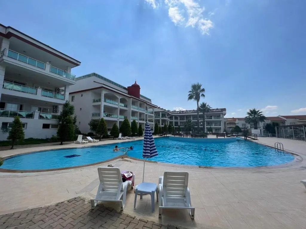 Акбук: Modern Flat With Shared Pool and Sauna in Didim