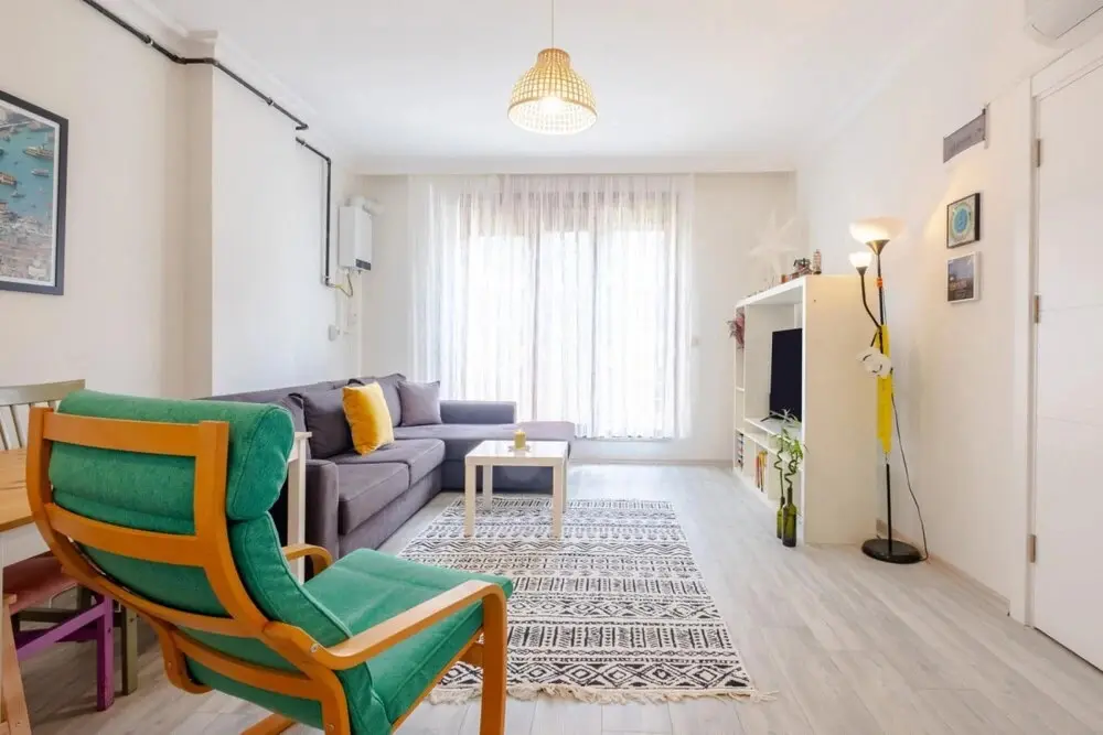 Стамбул: Pleasant Flat Close to Metro Station in Maltepe