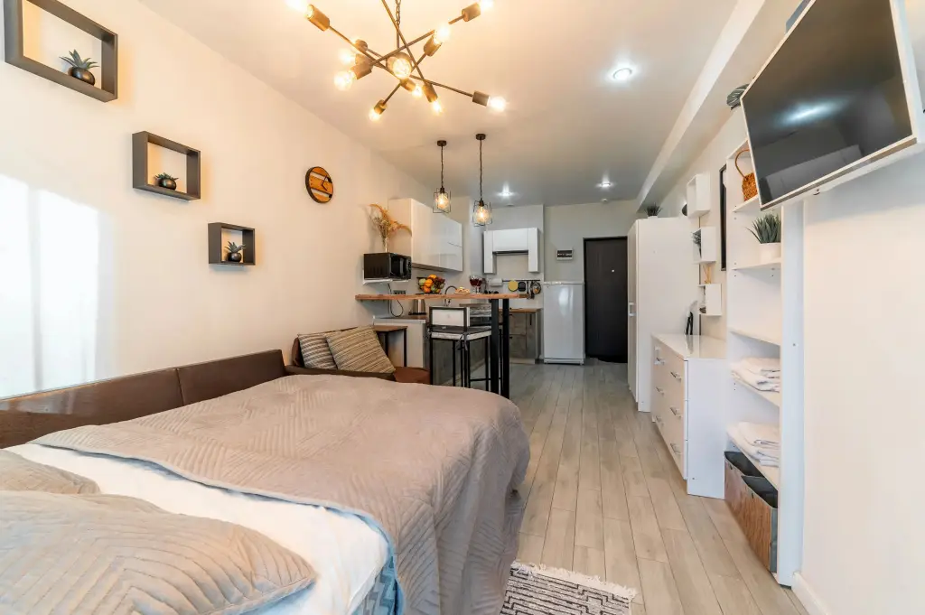 Сочи: Апартаменты Sun city apartments ЖК Сокол с балконом