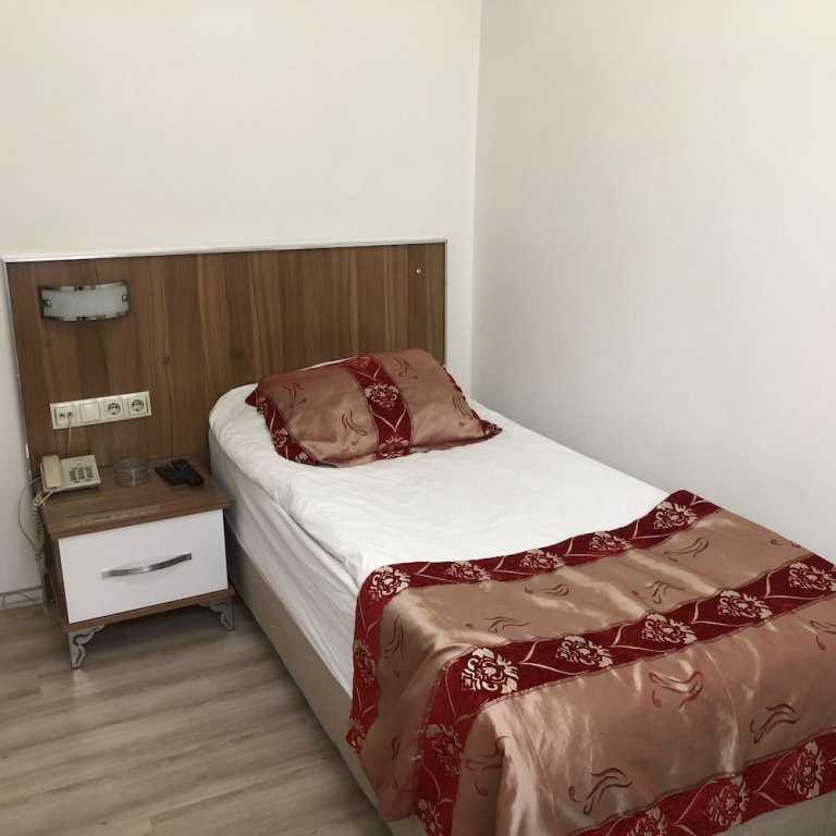 Болу: Otel Eratay
