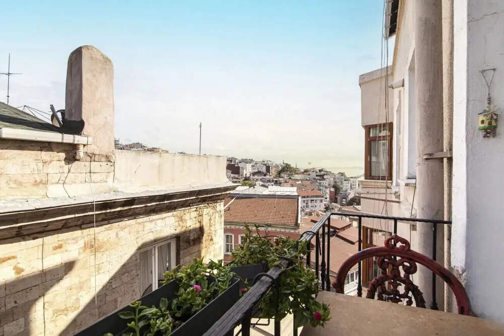 Стамбул: Modern Apartment With Stylish Interior in Beyoglu