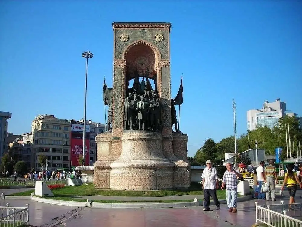 Стамбул: RoyalStar Taksim Family Suites