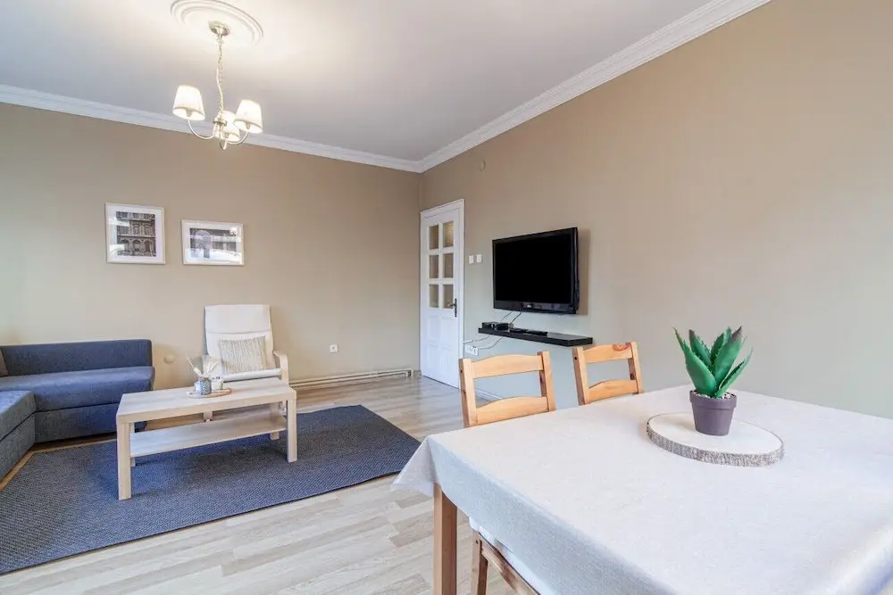 Стамбул: Lovely and Comfortable Home in Sisli
