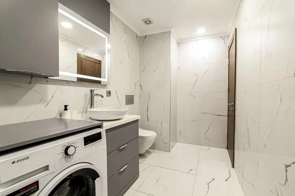 Стамбул: Fully Furnished Flat With Balcony in Sisli