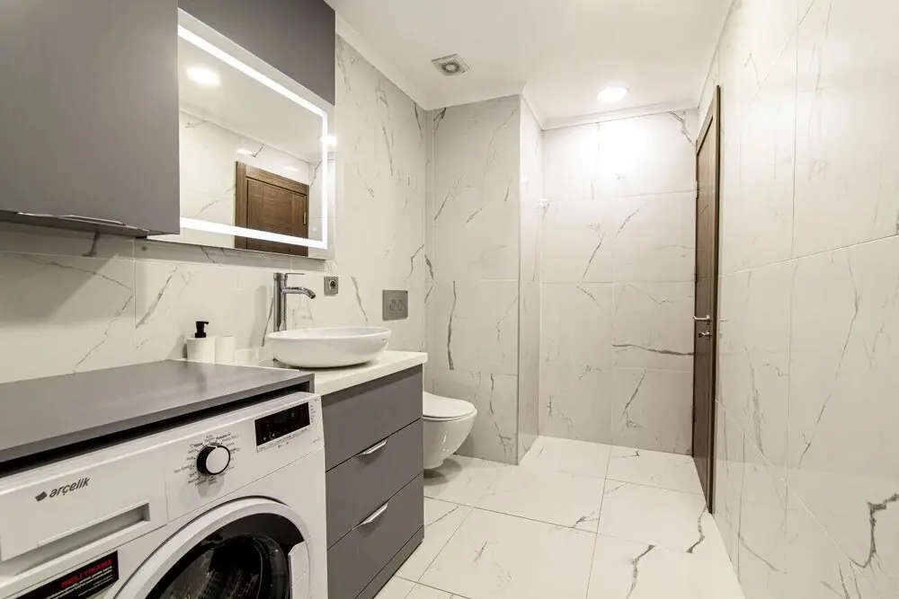 Стамбул: Fully Furnished Flat With Balcony in Sisli