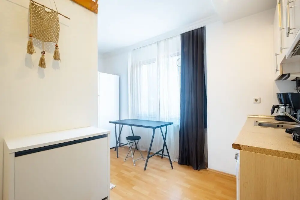 Стамбул: Vibrant Studio Flat Near Taksim Square