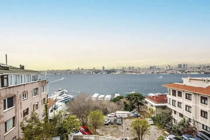 Стамбул: Flat With Sea View Near Uskudar Ferry Station