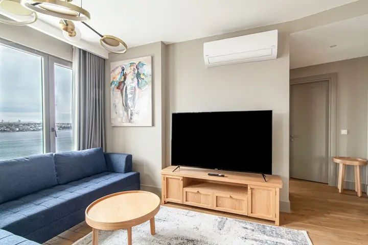Стамбул: Flat With Panoramic Bosphorus View in Cihangir