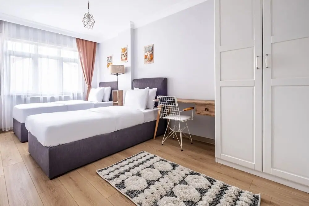 Стамбул: Colorful and Central Flat With Balcony in Besiktas