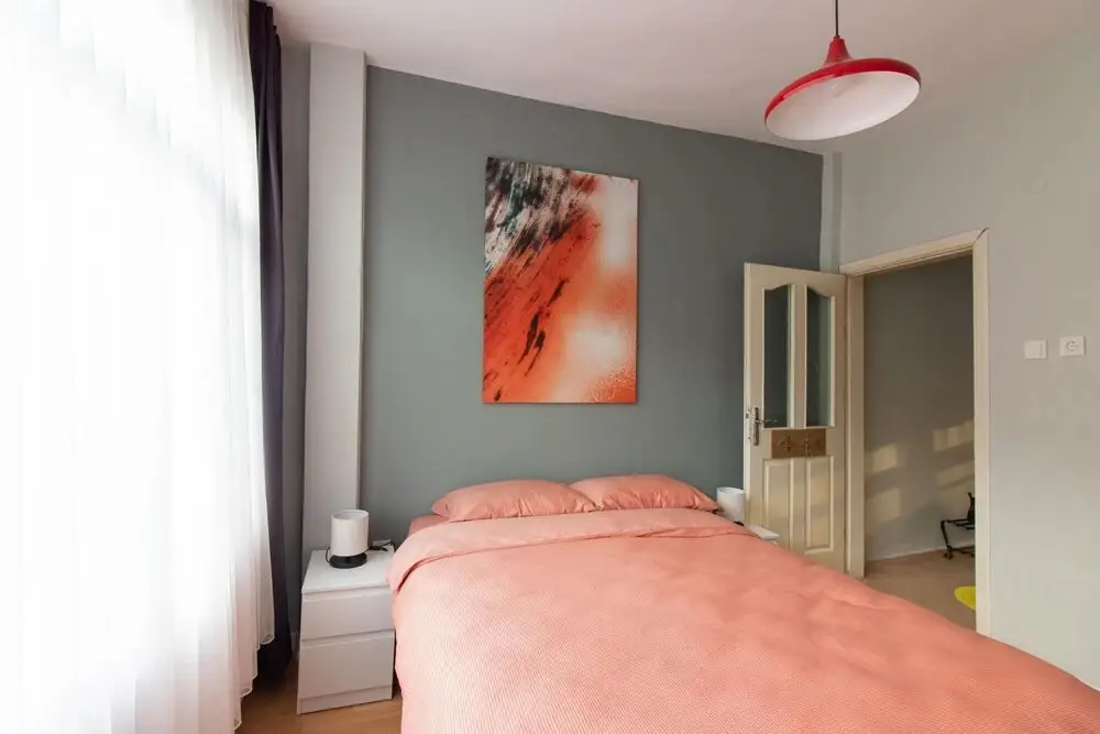 Стамбул: Sleek Flat With Excellent View in Cihangir