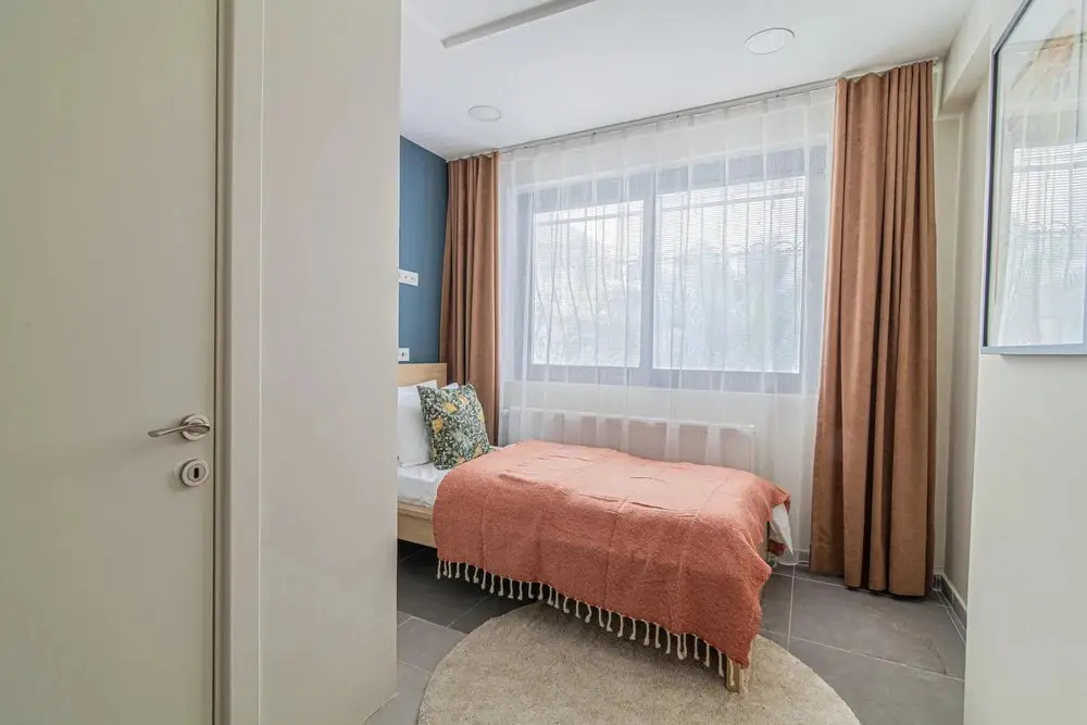 Стамбул: Charming Flat With Backyard Close to Zorlu Center